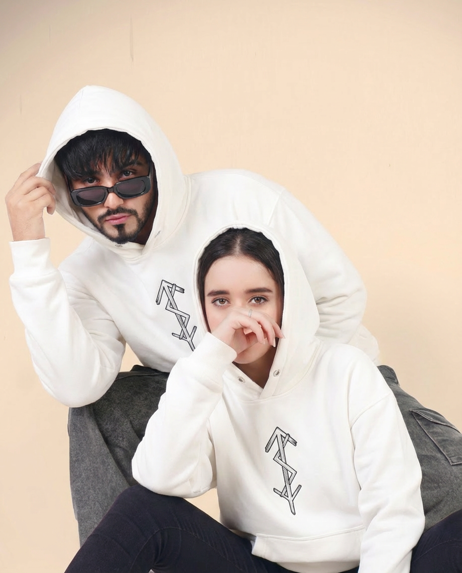 MINIMAL LINE HOODIE - Tee Spoilers