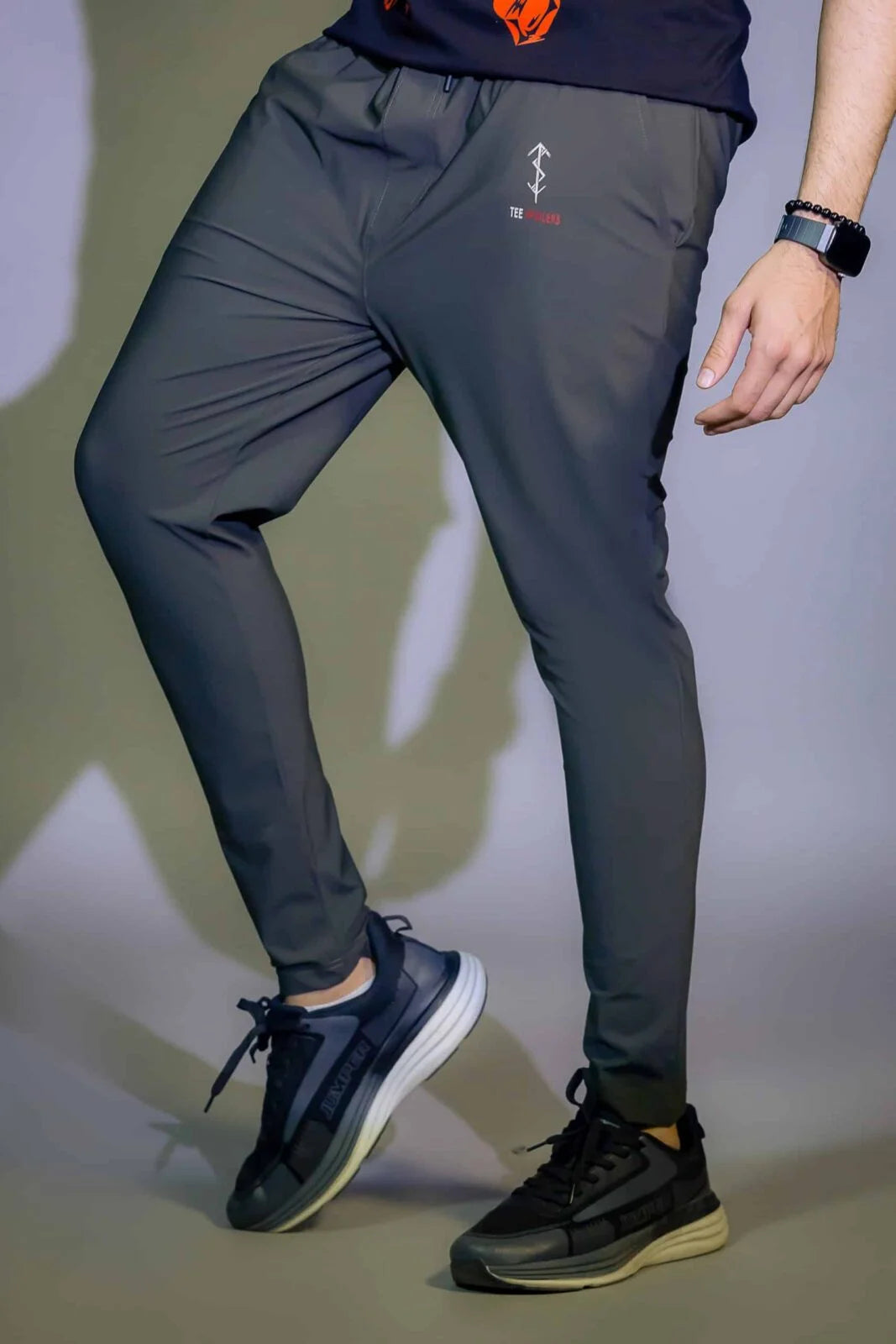 AEROFLEX SLIM FIT TROUSER - Tee Spoilers